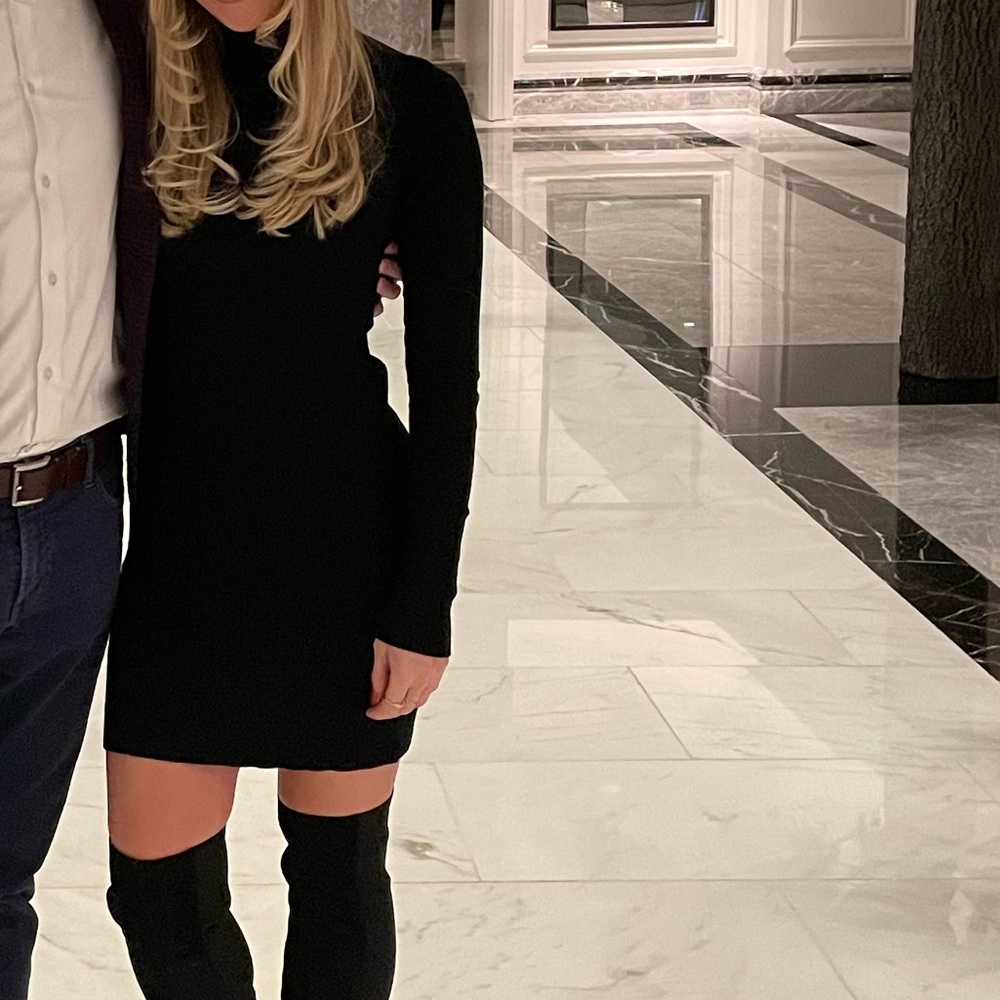 Black long-sleeve sweater dress